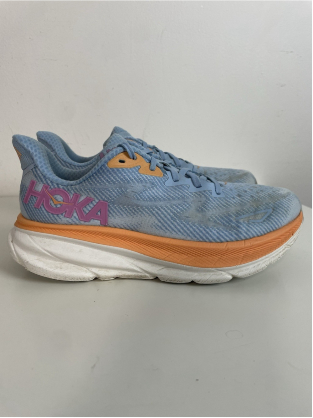 Hoka Clifton 9 Women's Size 8B Running Shoes Blue Orange